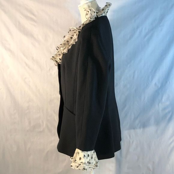 Bigio Collection Black Quilted Two Button Blazer Silk Ruffle Collar and Cuffs 12 - Picture 5 of 11